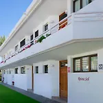 Apartamentos Reinasol