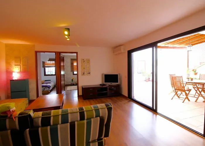 Lightbooking- View And Pool