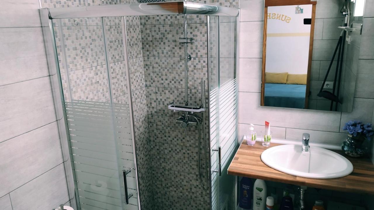 Burrero - Sunshine Apartment