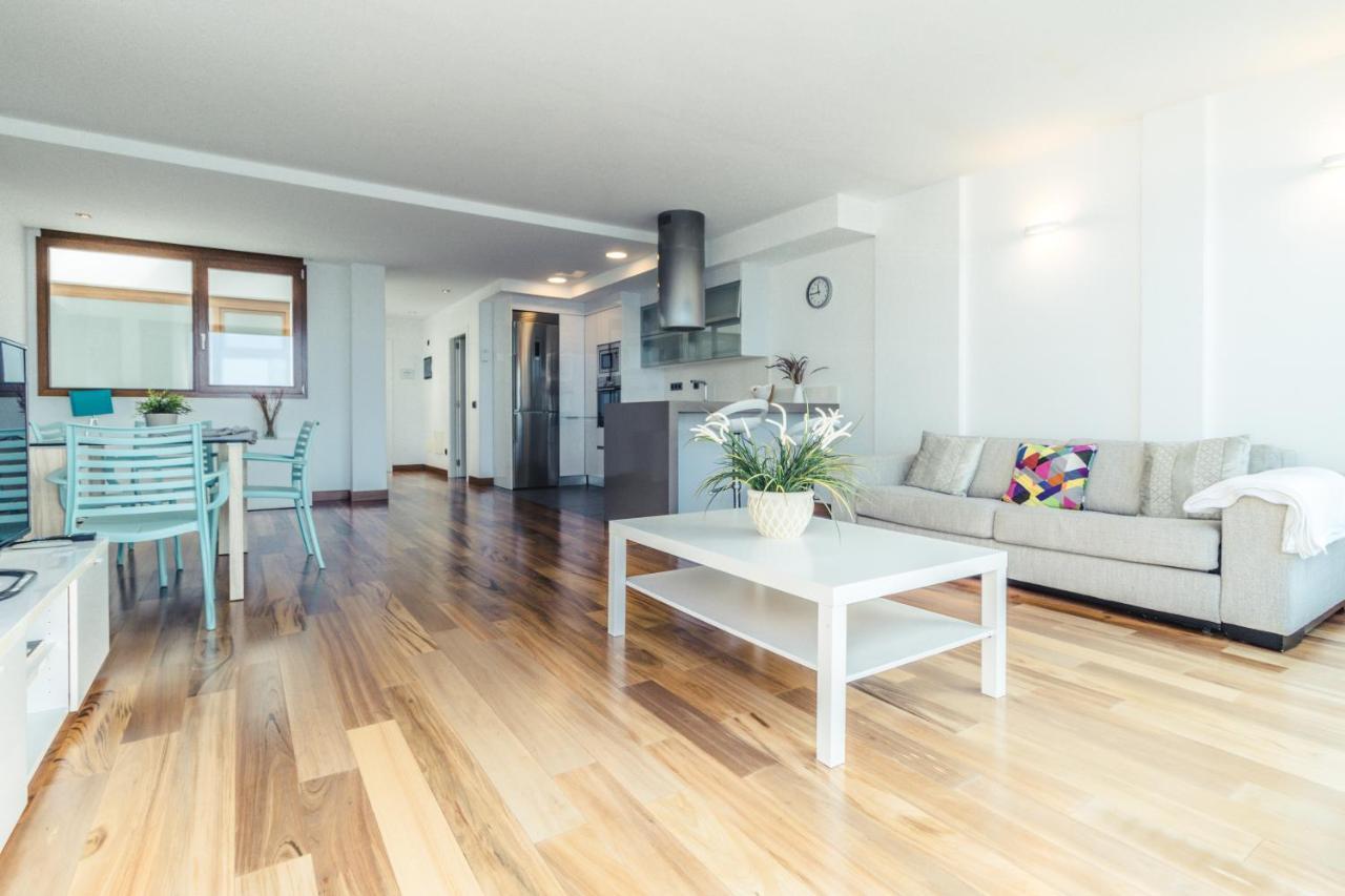 Views Avenue Apartment Melenara