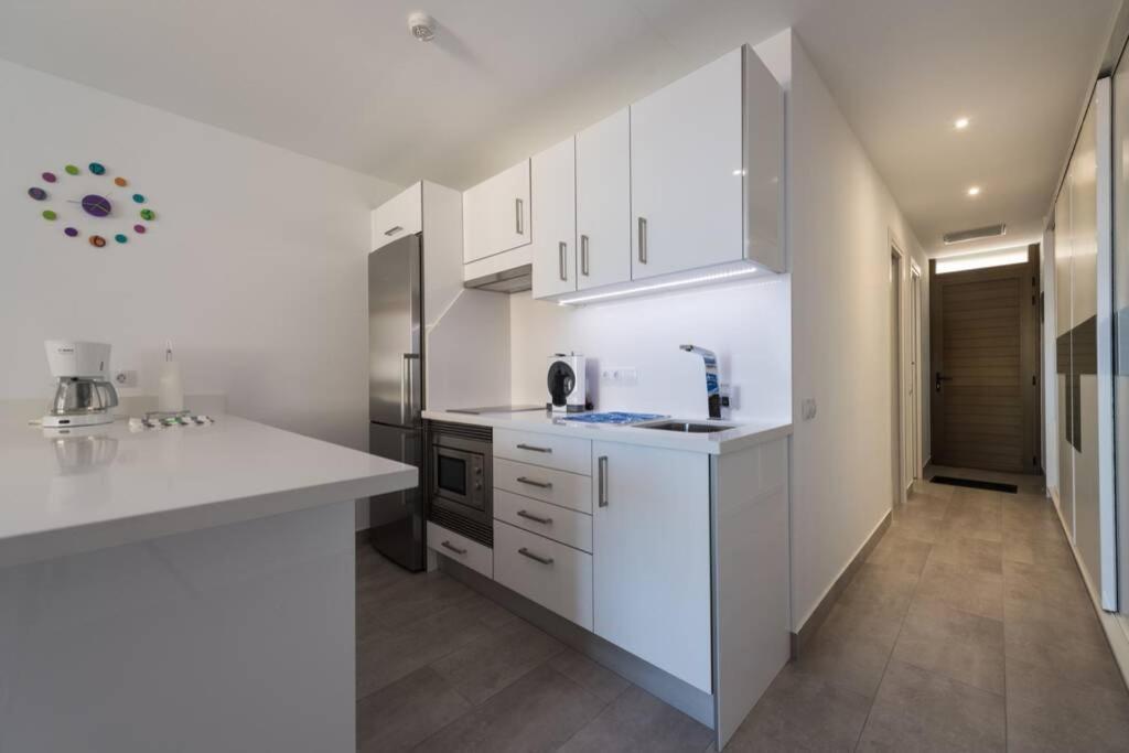 Apartamento Modern With Sea Views And Fast Fiber Wifi *