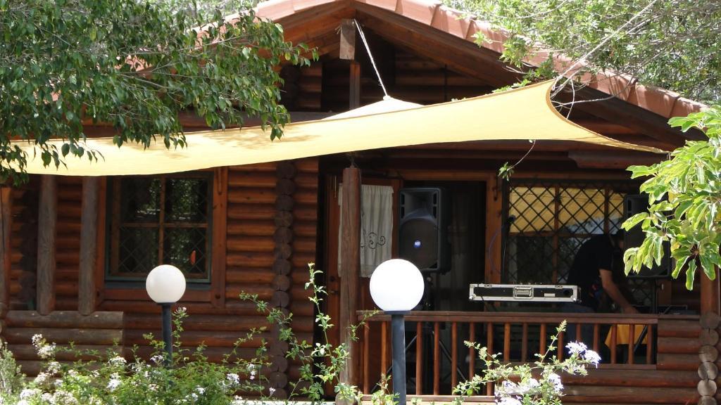 Artemisa Apartment *
