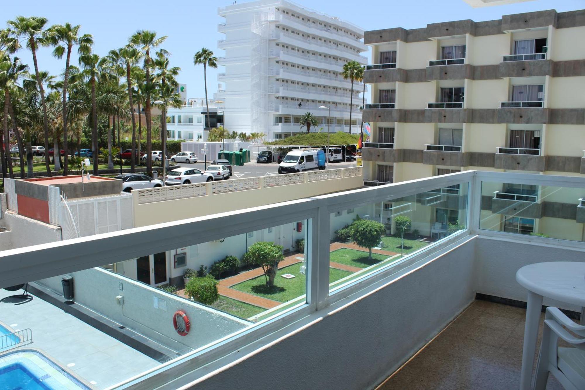 Fayna Apartahotel 2*