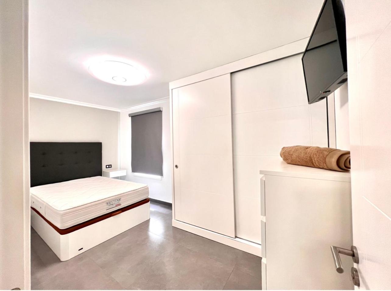 Holiday Home Arinaga Beach Apartment