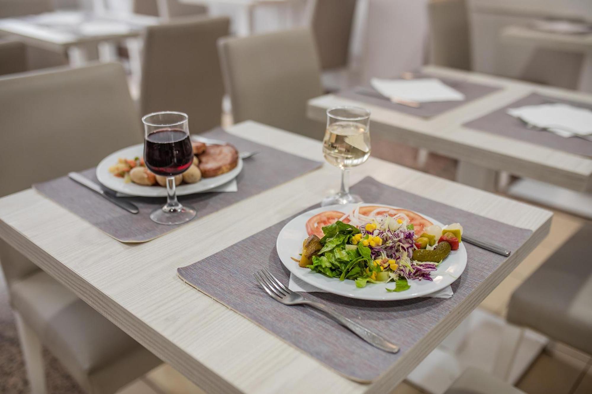 Hotel Servatur Waikiki Playa del Ingles (Gran Canaria)