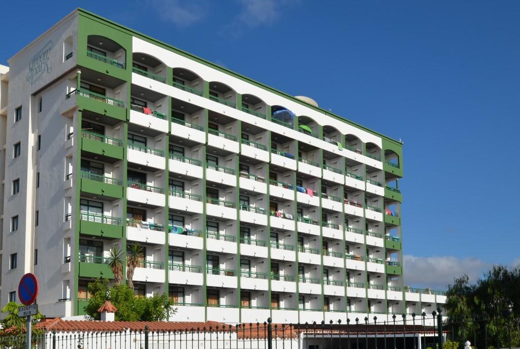 Green Park Aparthotel 2*