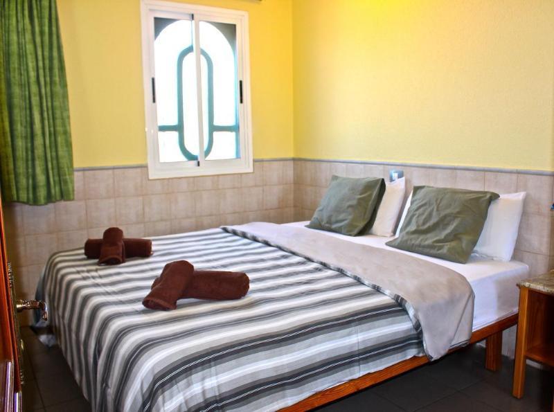 Aqua Beach Bungalows - Gay Men Only (adults Only) *
