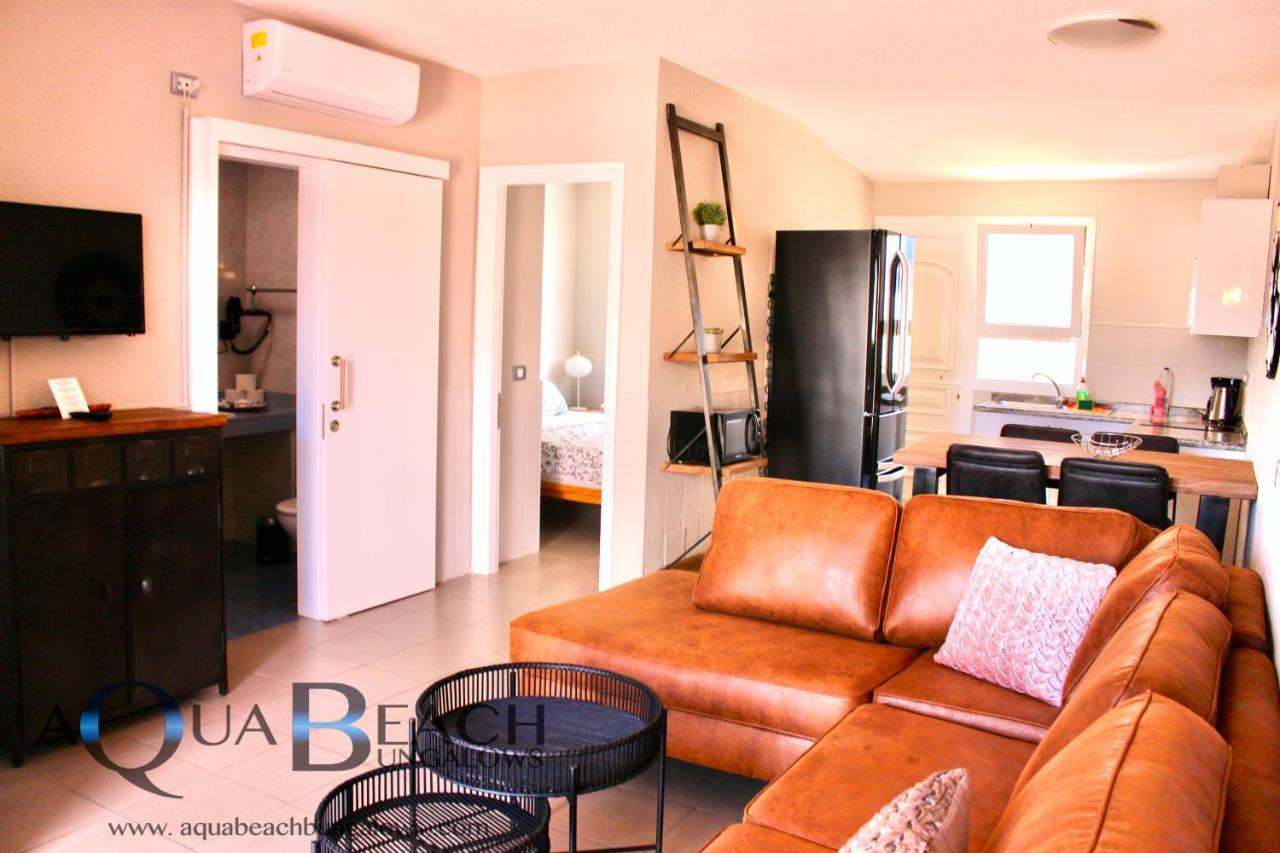 Aqua Beach Bungalows - Gay Men Only (adults Only)