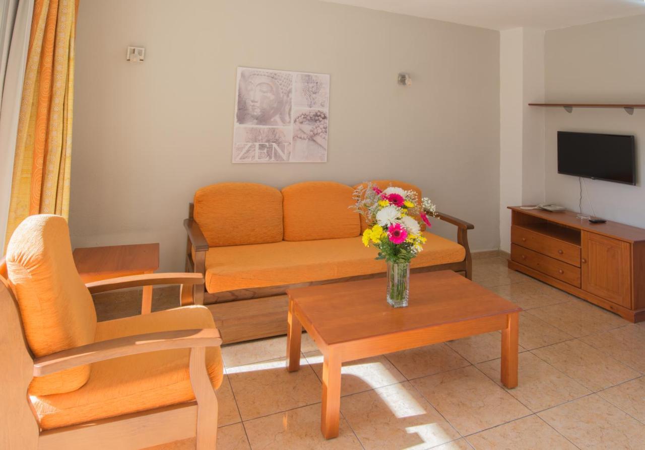 Tilos Apartment *