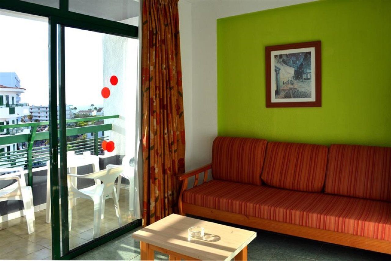 Aparthotel Green Park 2*